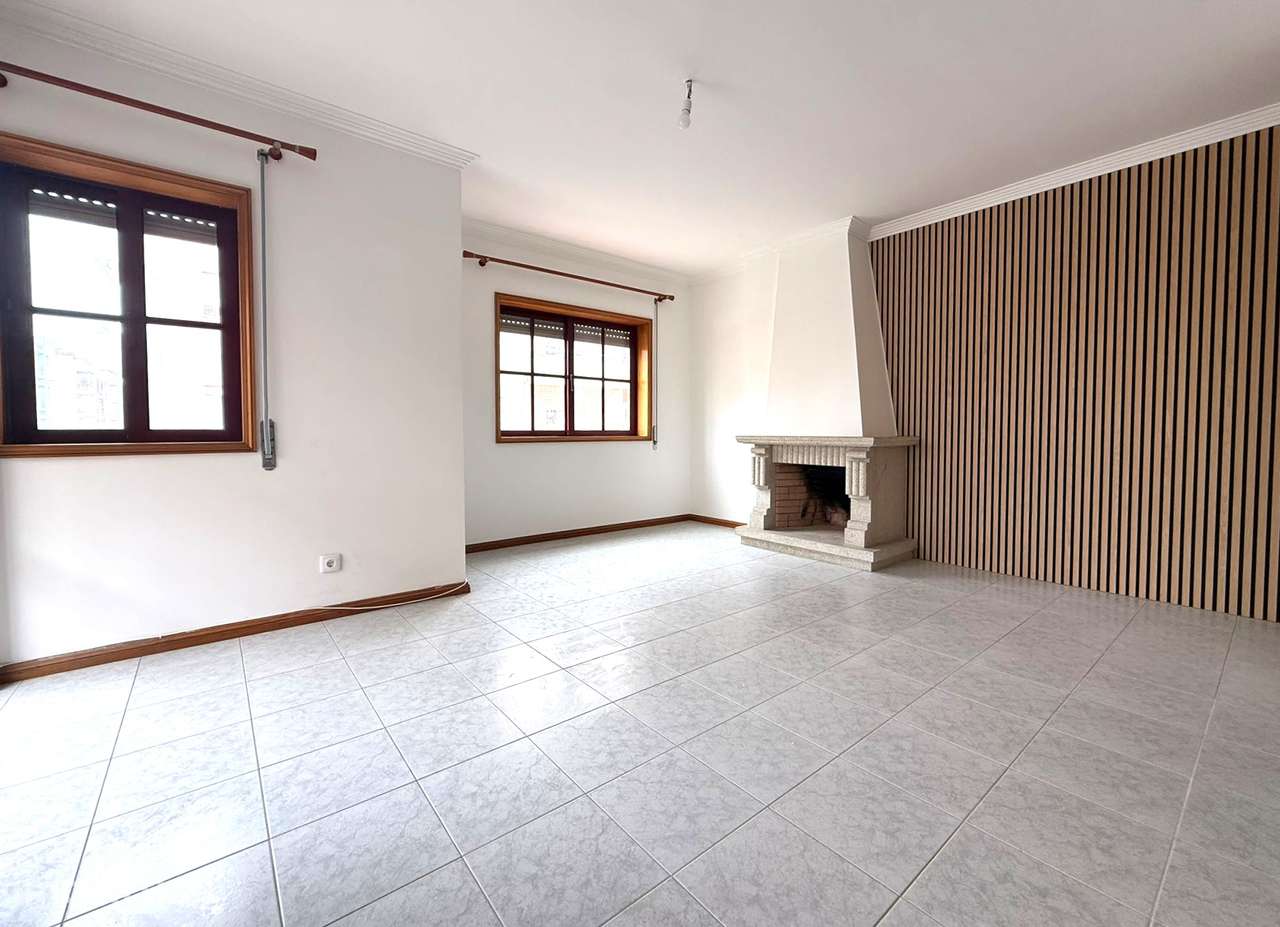 Apartamento T3 com Suíte, Varanda e Garagem – Praia do Furadouro - Grande imagem: 5/38