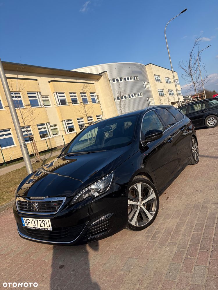 Peugeot 308 - 1