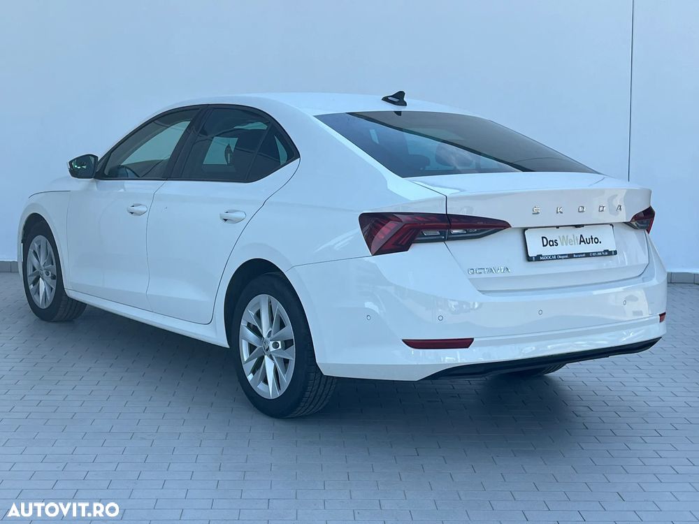 Skoda Octavia 2.0 TDI DSG Style - 7