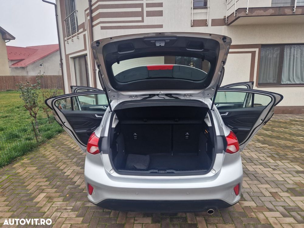 Ford Focus 1.0 EcoBoost Titanium - 31