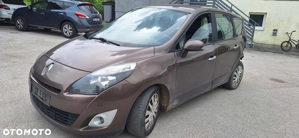 Renault Scenic III 1,9DCI 130KM wentylator chłodnic - 3