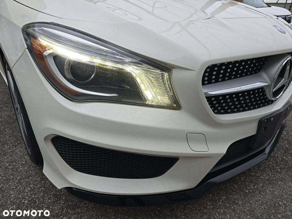 Mercedes-Benz CLA 250 4Matic 7G-DCT AMG Line - 12