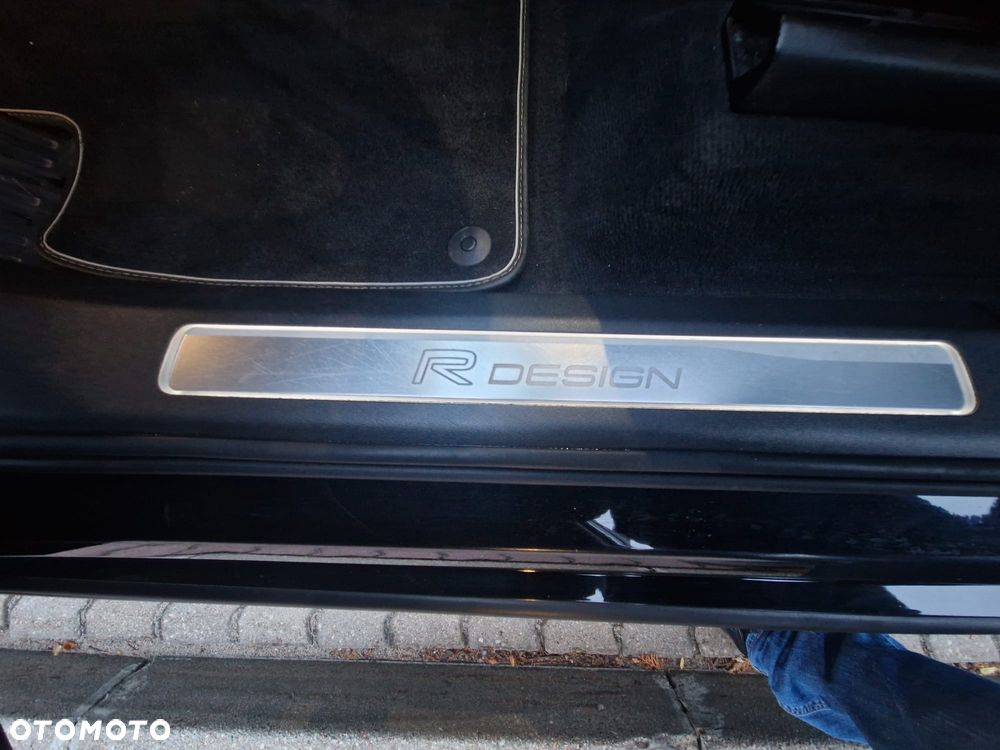 Volvo XC 90 D5 AWD R-Design 7os - 13