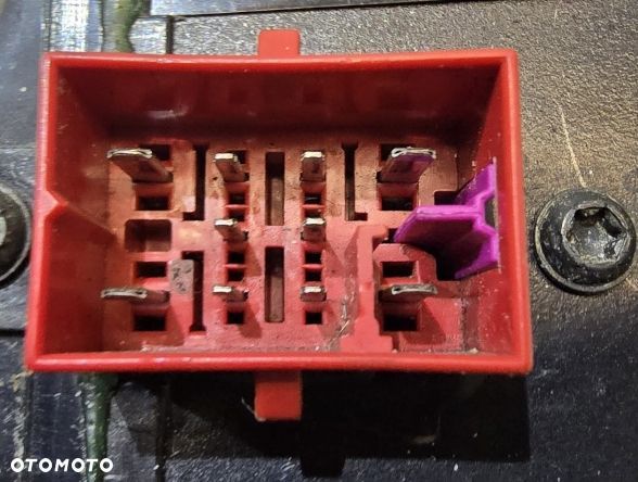subwoofer głośnik wzmacniacz blaukpunt audi a6 c5 avant kombi - 3