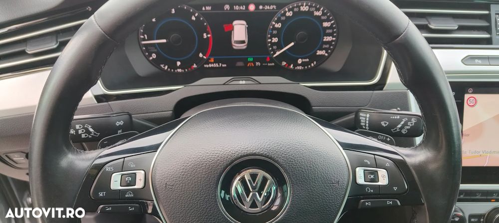 Volkswagen Passat 2.0 TDI SCR DSG Highline - 11