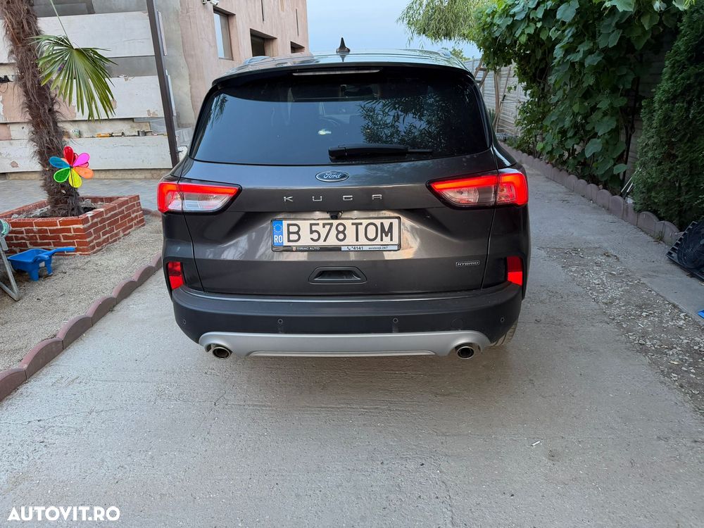 Ford Kuga - 5