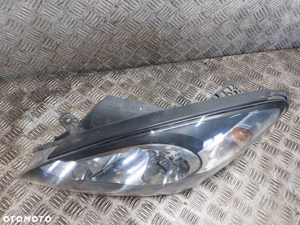 LAMPA LEWY PRZÓD KIA PROCEED I CEED I 3D EU 92101-1H500 - 2