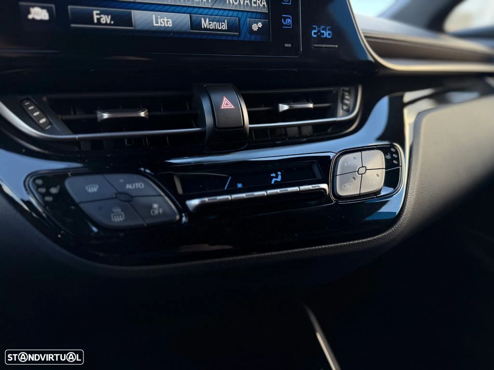 Toyota C-HR 1.8 HSD Exclusive+P.Luxury - 23