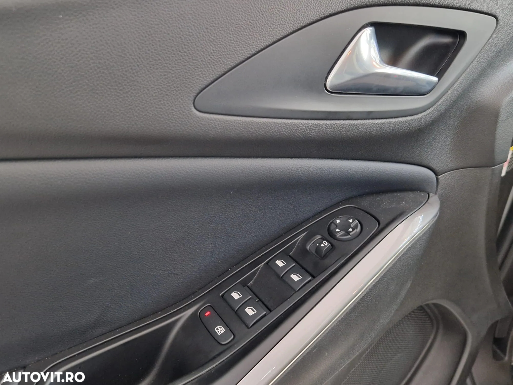 Opel Grandland X 1.2 Turbo START/STOP Business Edition - 7