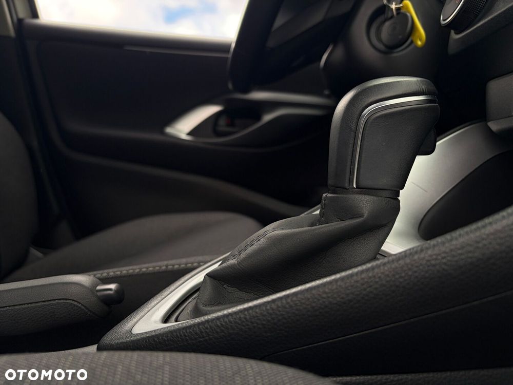 Toyota Yaris 1.5 Comfort CVT - 25