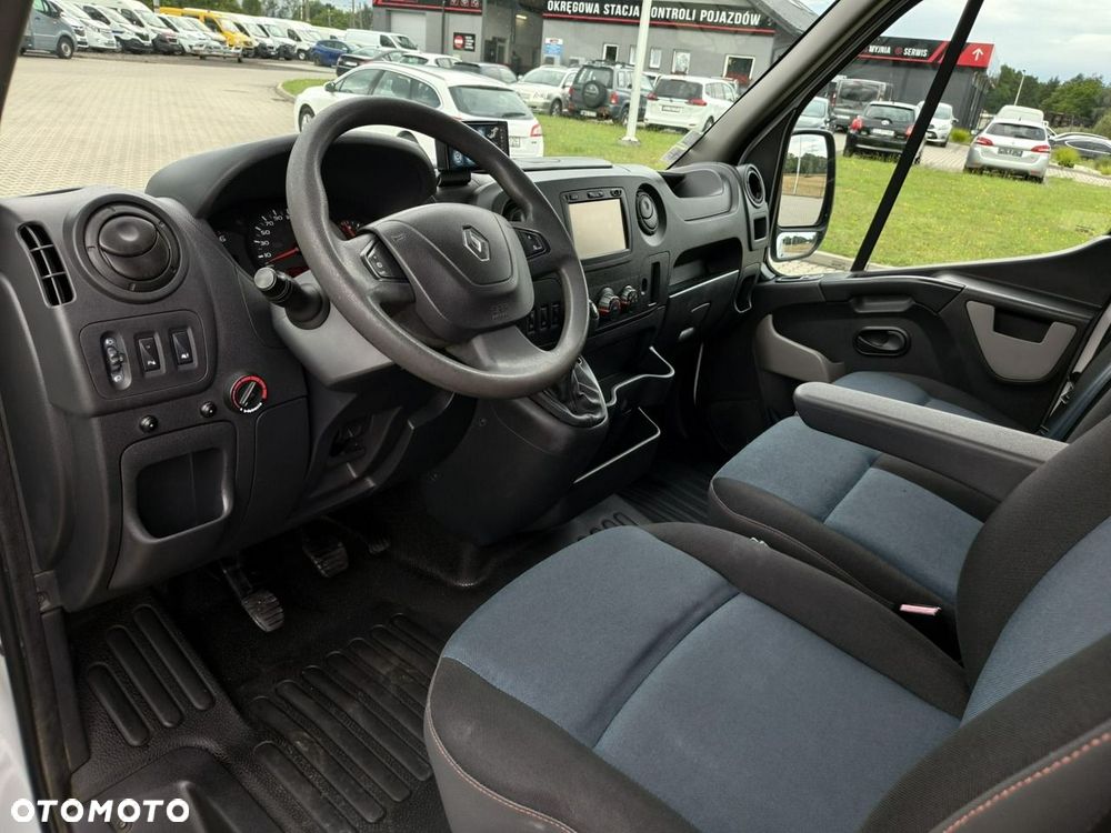 Renault Master - 10