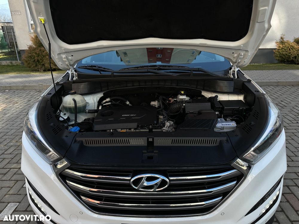 Hyundai Tucson blue 1.7 CRDi 2WD DCT Style - 39