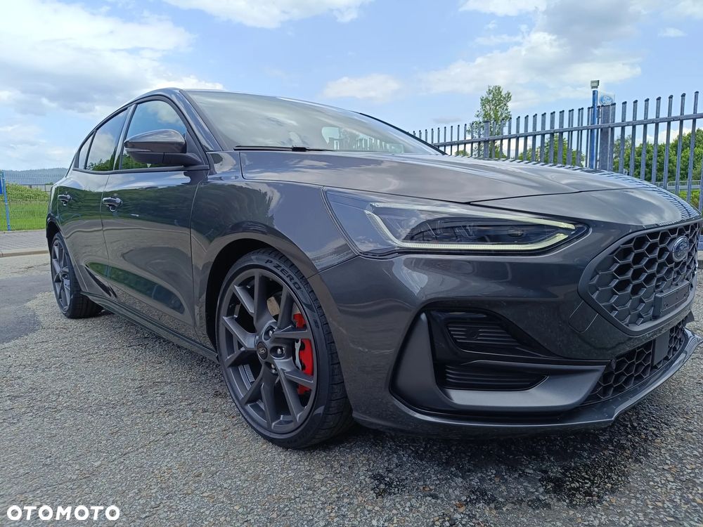 Ford Focus 2.3 EcoBoost ST X - 3