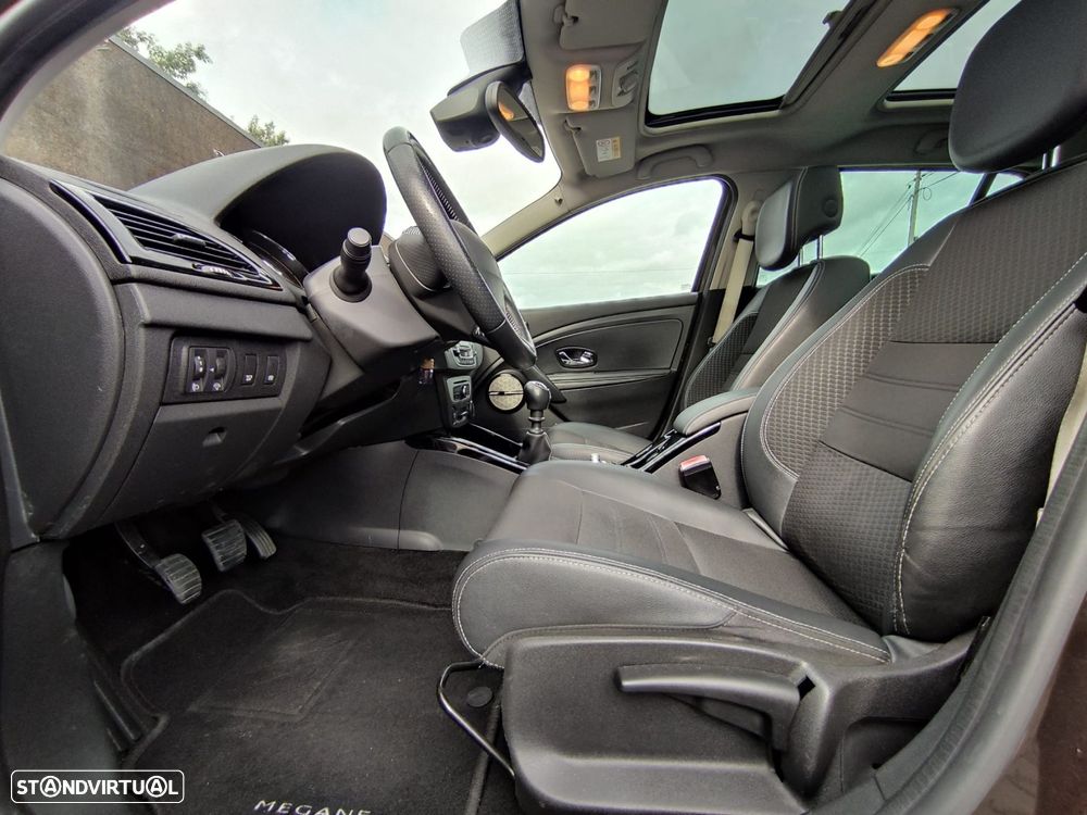 Renault Mégane 1.5 dCi Bose Edition - 11