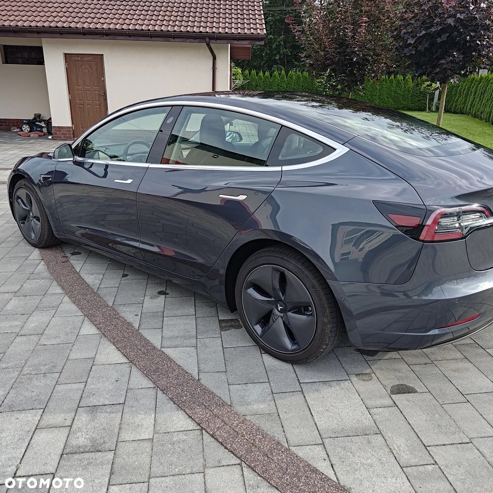 Tesla Model 3 Allradantrieb Dual Motor Performance - 9