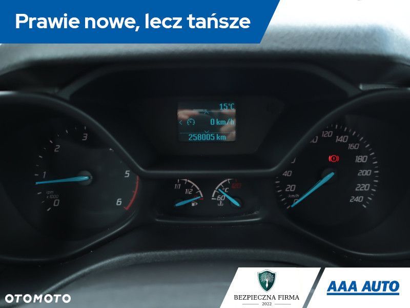 Ford Tourneo Connect - 13