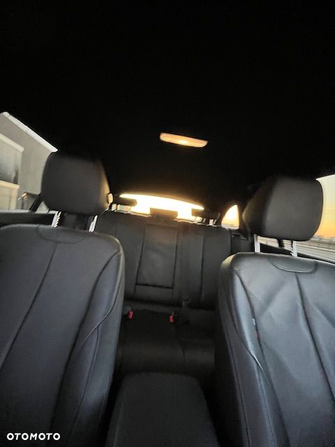 BMW Seria 3 320d xDrive M Sport - 26