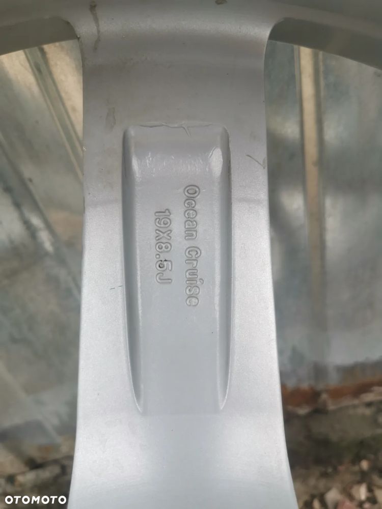KOŁA FELGI ALUMINIOWE ALUFELGI BMW R19 5X120 BMW E90 E46 F30  ORYGINAŁ VIA 8,5 Jx ET35 OPONY CONTINENTAL SPORTCONTACT 6 2X 225/35 2X 245/30 - 10