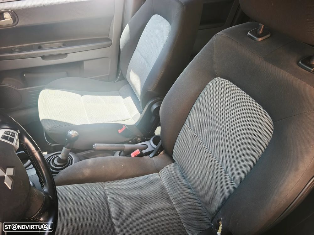 Mitsubishi Colt 1.3 Instyle P.Seguran ClearTec - 6