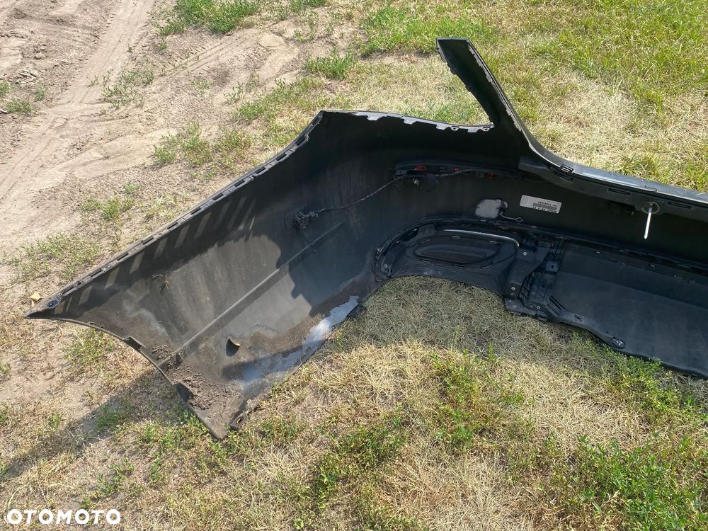 MERCEDES 213 zderzak tylny kpl. pdc kolor 197 - 7