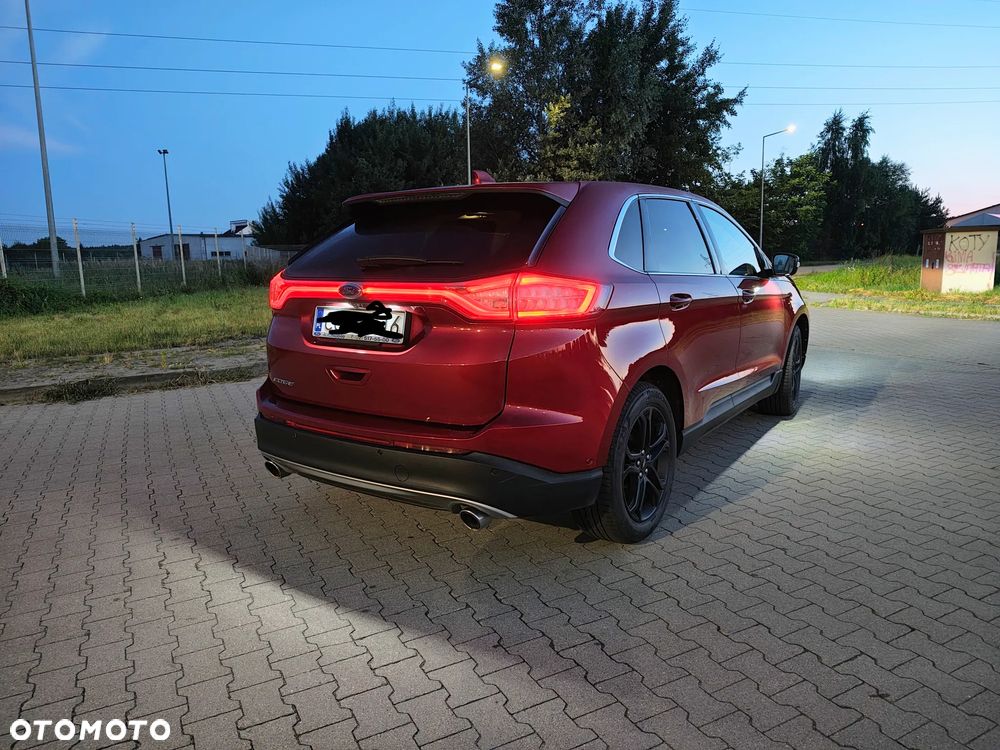 Ford Edge 2.0 TDCi Twin-Turbo 4WD Titanium - 3