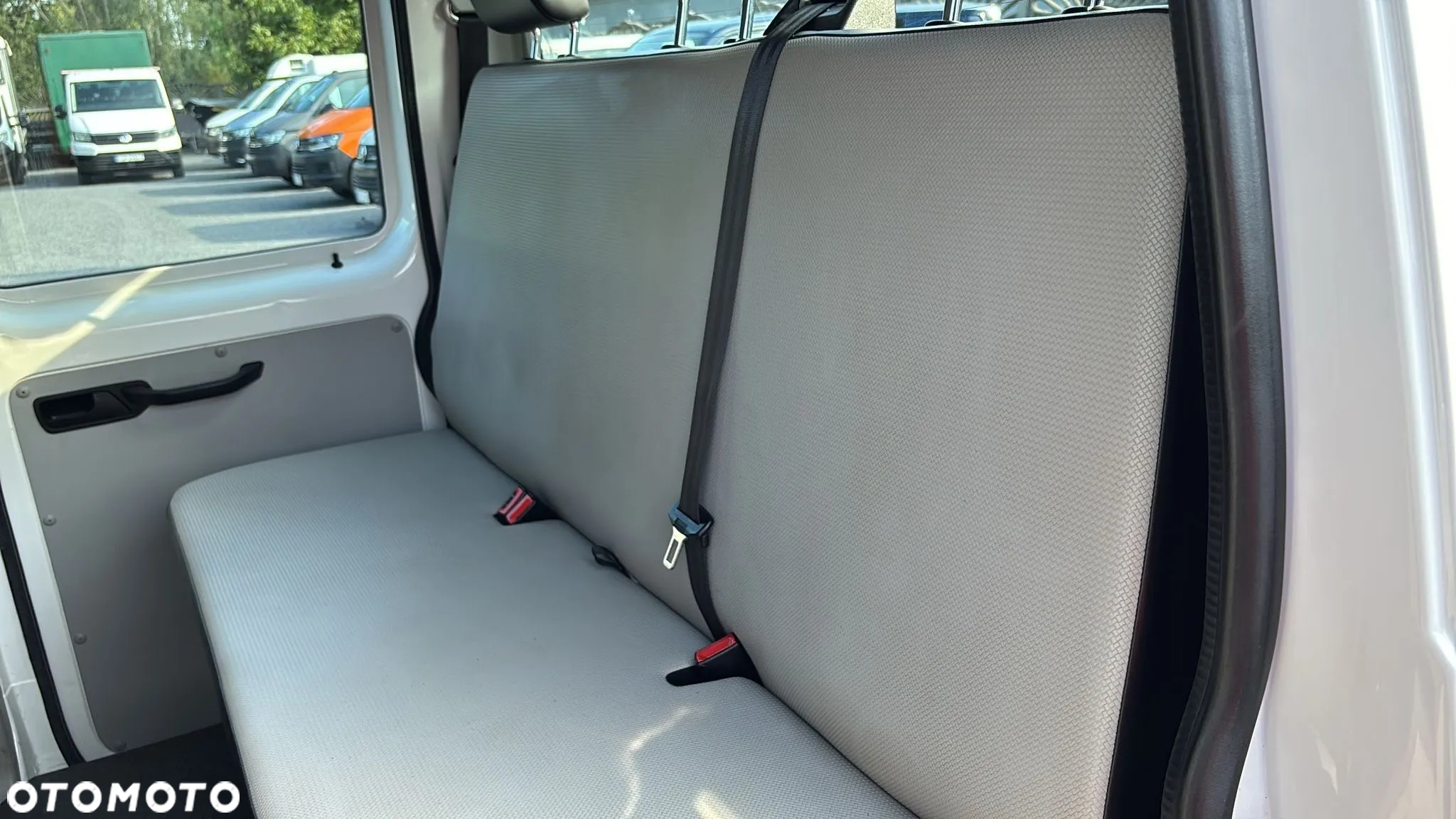 Volkswagen Transporter T6 - 14