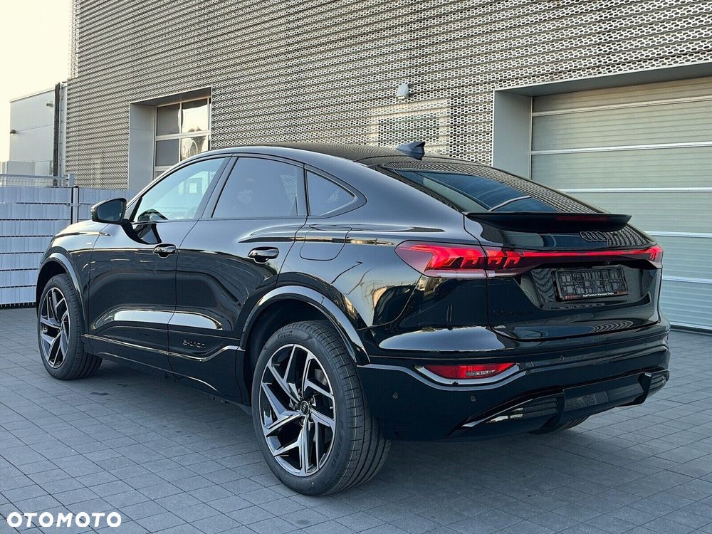 Audi Q6 Sportback e-tron - 12