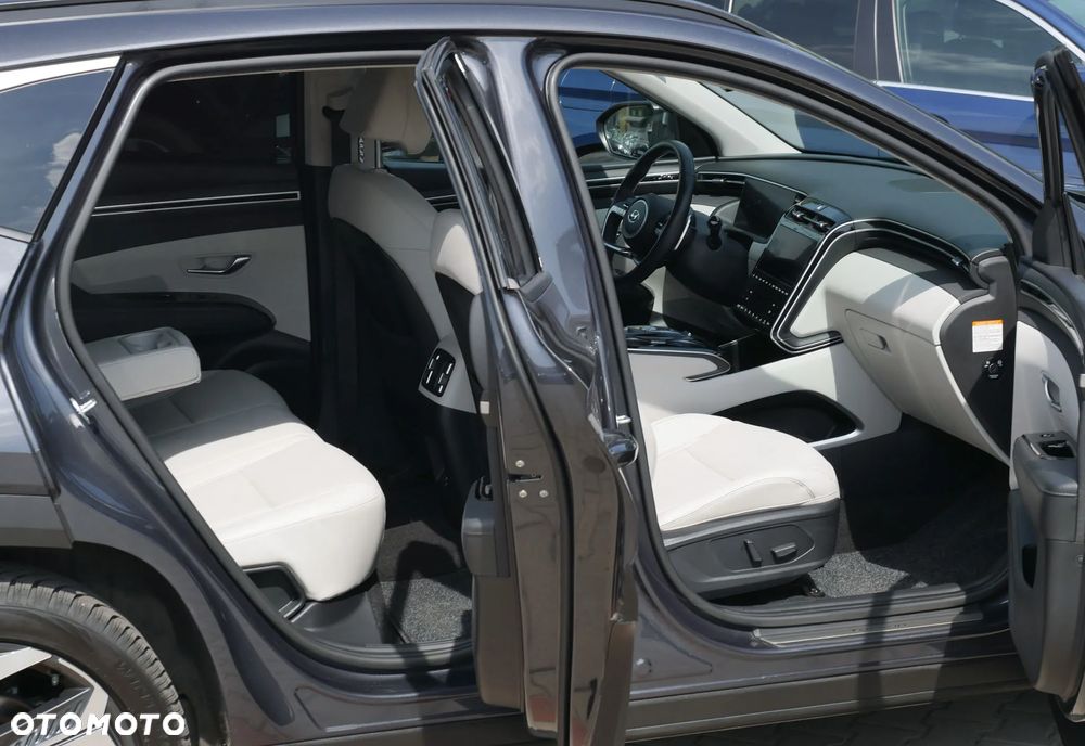 Hyundai Tucson 1.6 T-GDi Plug-in-Hybrid 4WD Prime - 19