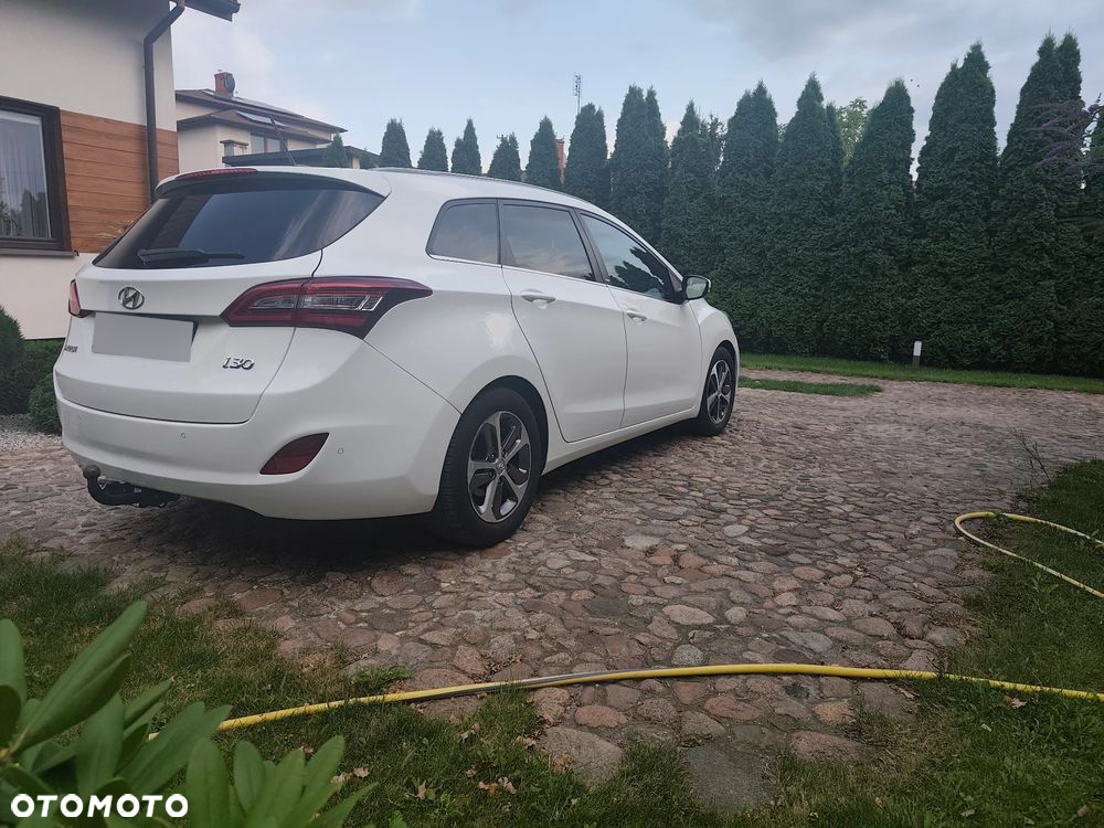 Hyundai i30 1.6 CRDi BlueDrive Go - 4