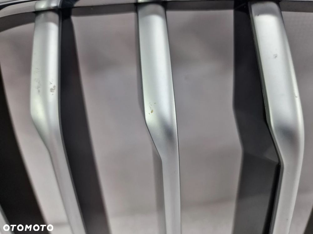 BMW X5 G05 19- ATRAPA / NERKI / GRILL PRZEDNI PRZÓD SATYNA + CHROM , NR 7454887 / 7454888 , NR AUKCJI GL403 - 18