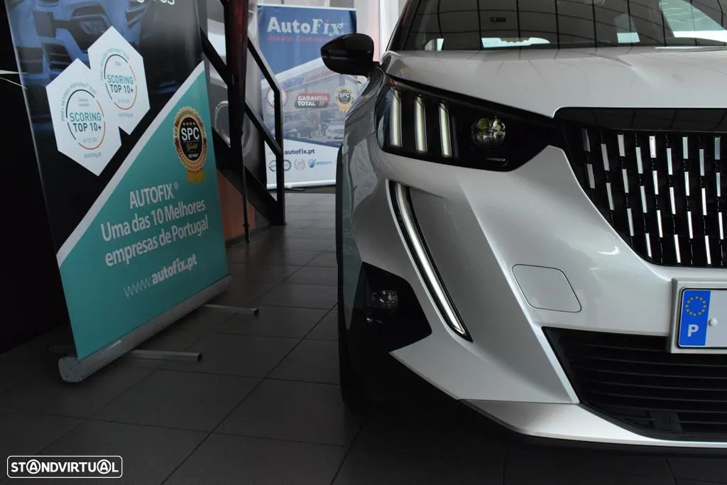 Peugeot 2008 1.5 BlueHDi GT Line EAT8 - 47