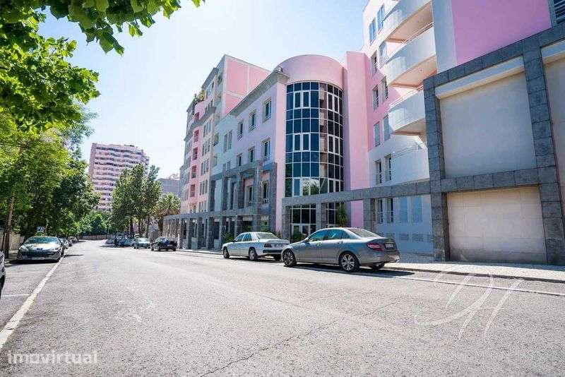 Loja com 3 Gabinetes nas Laranjeiras Lisboa - Grande imagem: 3/3