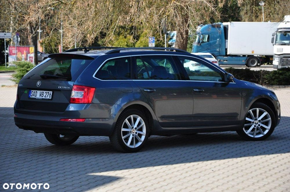 Skoda Octavia - 10