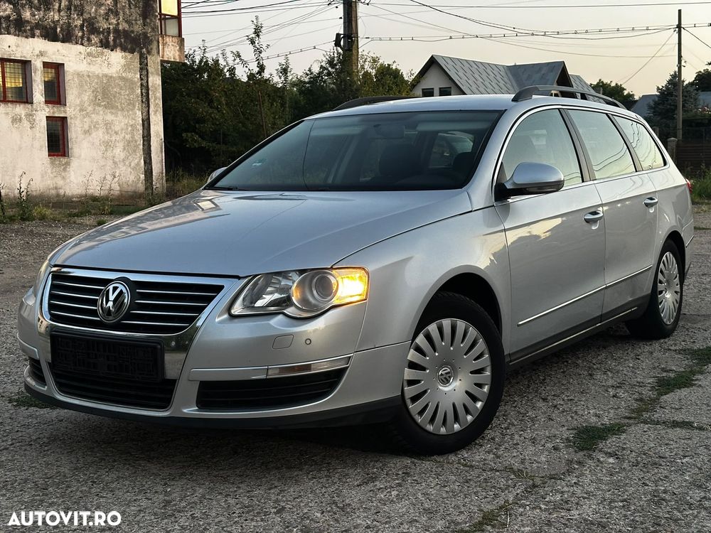 Volkswagen Passat 1.9 TDI Sportline - 1