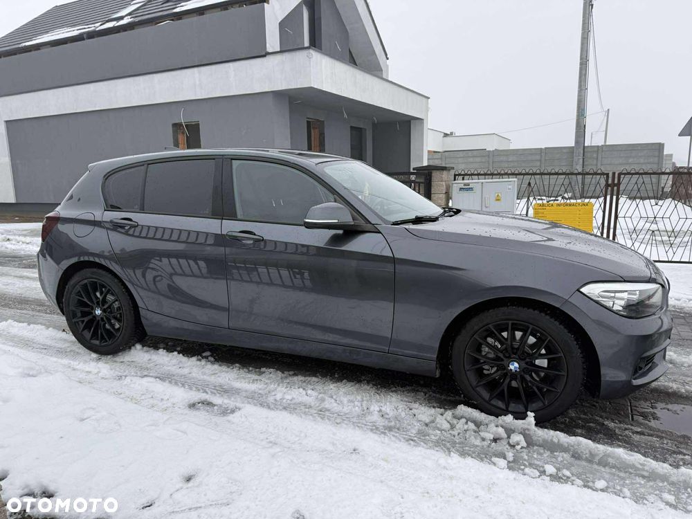 BMW Seria 1 120i - 4
