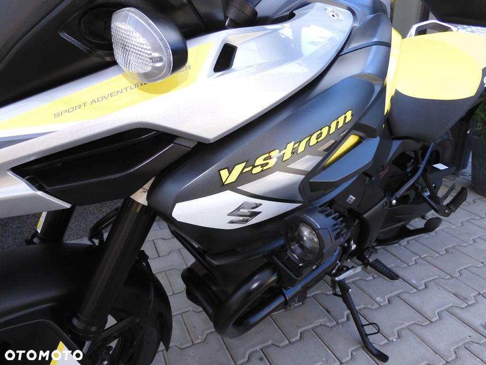 Suzuki DL - 25