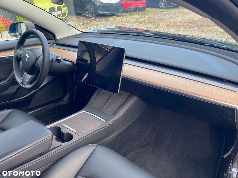 Tesla Model 3 Performance AWD - 13