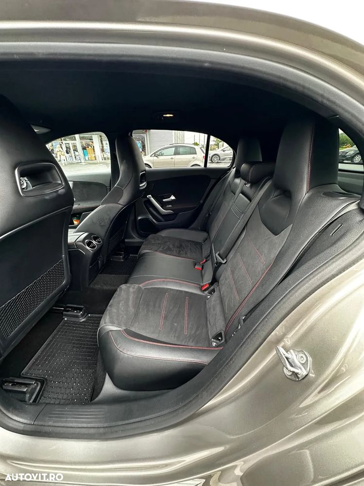Mercedes-Benz A 180 d Aut. - 9