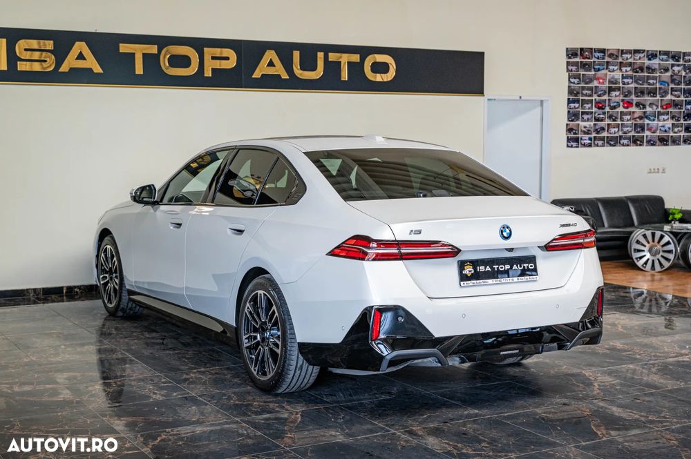BMW i5 xDrive40 - 33