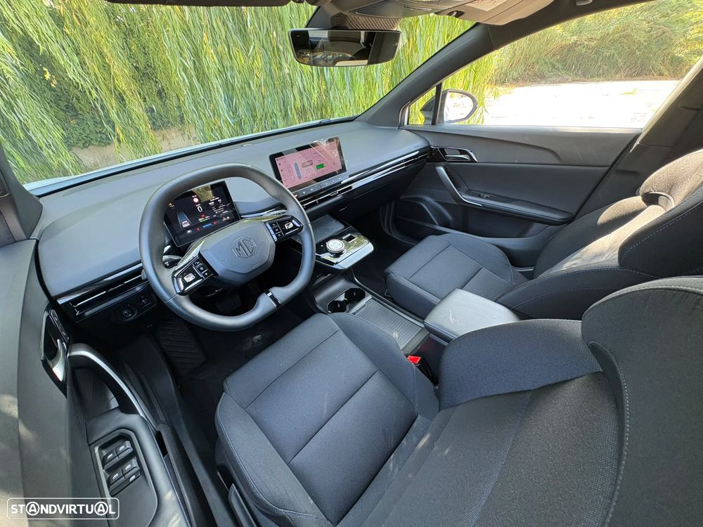 MG MG4 64 kWh Comfort - 18