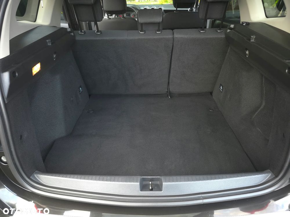 Dacia Duster 1.6 SCe Prestige - 23
