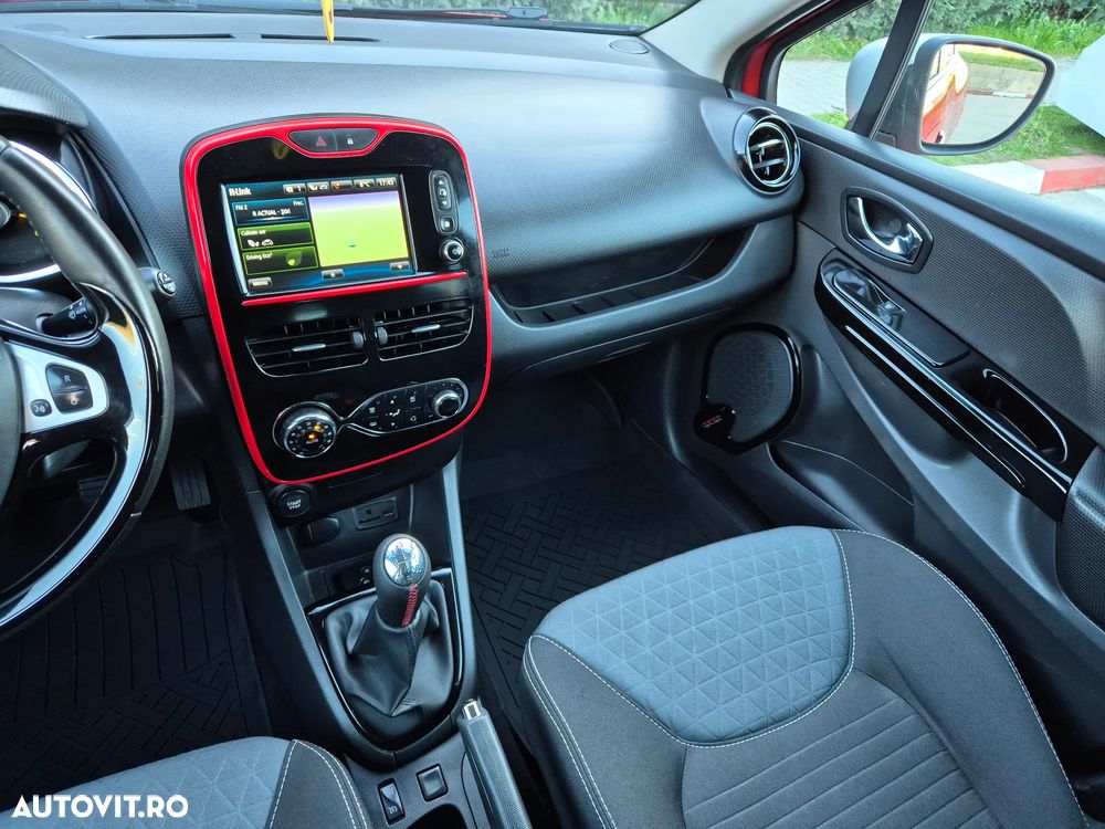 Renault Clio Energy dCi 110 Bose Edition - 12