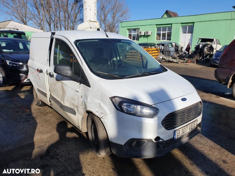 nuca aripa etrier broasca maner planetara usa Ford transit Courier motor 1.0benzina dezmembrez - 2