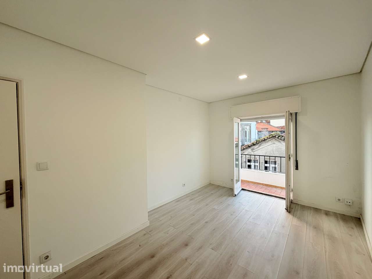 Apartamento T3 Venda em Viana do Castelo (Santa Maria Maior e Monserra - Grande imagem: 5/36
