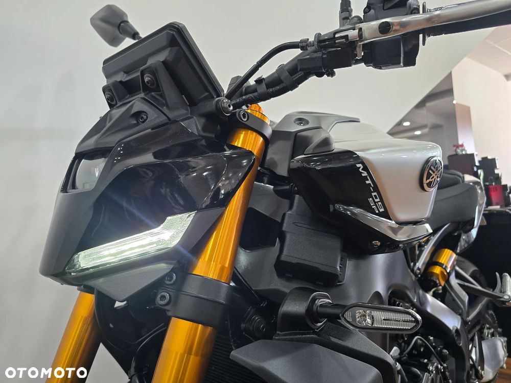 Yamaha MT - 13