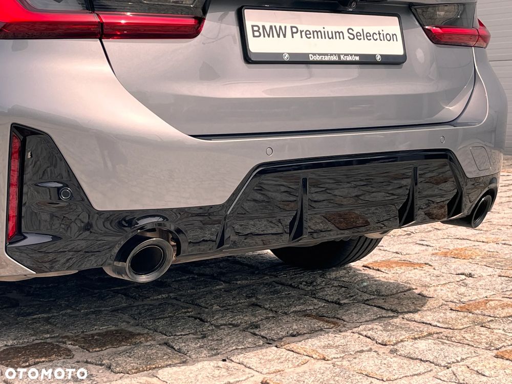 BMW Seria 3 330i xDrive M Sport sport - 12