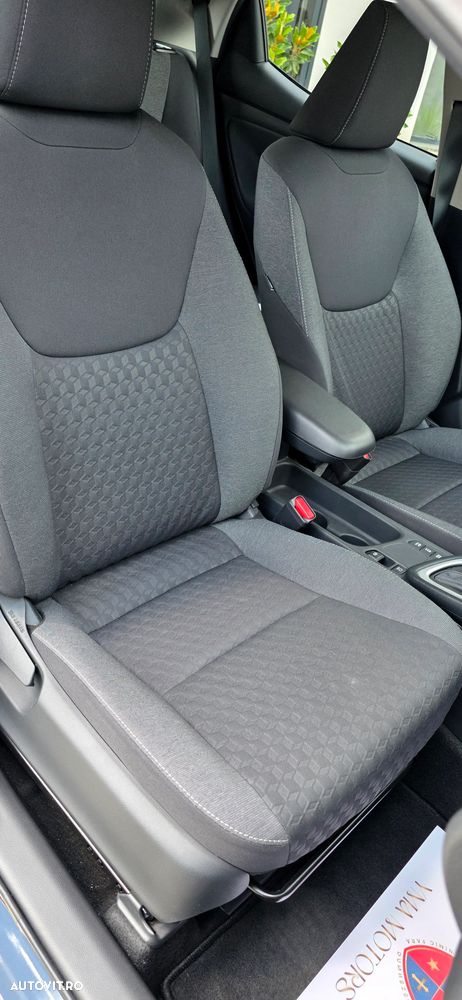 Toyota Yaris 1.5 VVT-i HSD Exclusive Style - 28