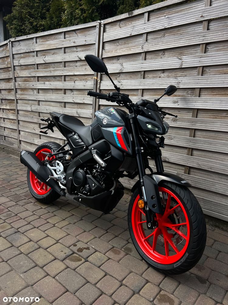 Yamaha MT - 2
