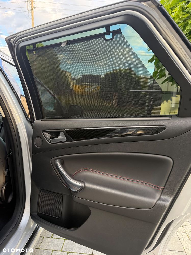 Ford Mondeo 2.0 TDCi Titanium X - 16