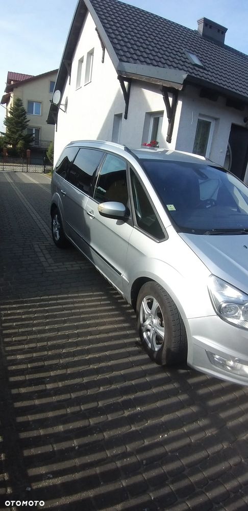 Ford Galaxy - 24